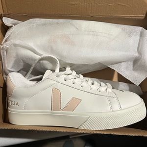 Brand new veja campos